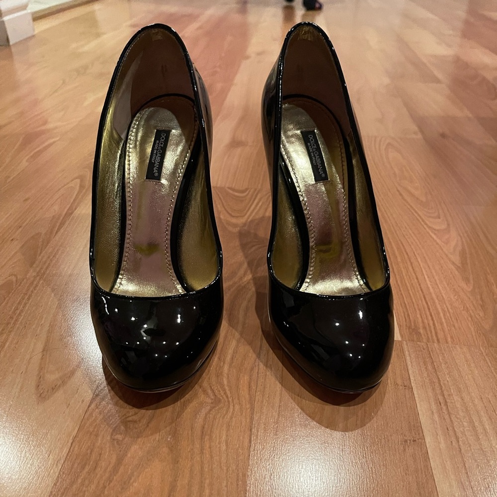 Dolce & Gabbana patent leather heels - Picture 6 of 8